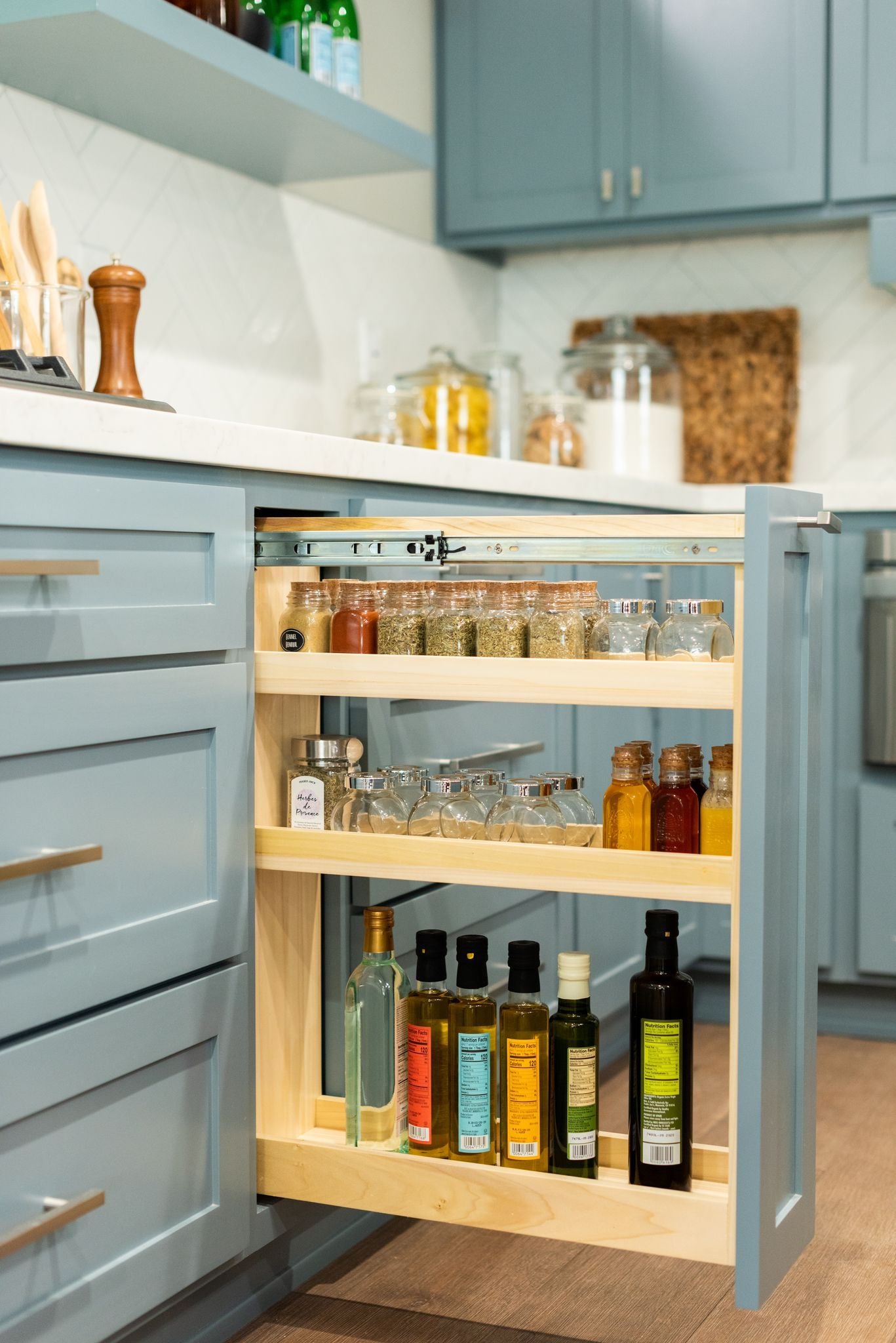 Kitchen Organization: Smart Solutions for a Functional Space - 7