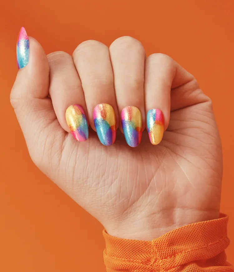 Nail Art: Exploring Creative Ideas and Trends - 3