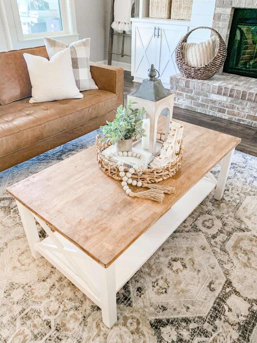 The Ultimate Guide to Coffee Table Decor: Elevating Your Living Room - 7